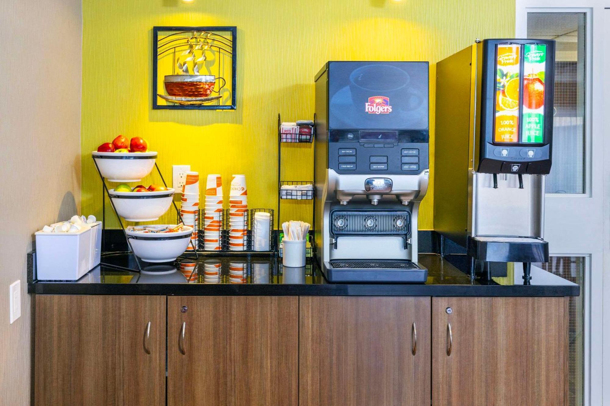 Comfort Inn East Moncton Ngoại thất bức ảnh