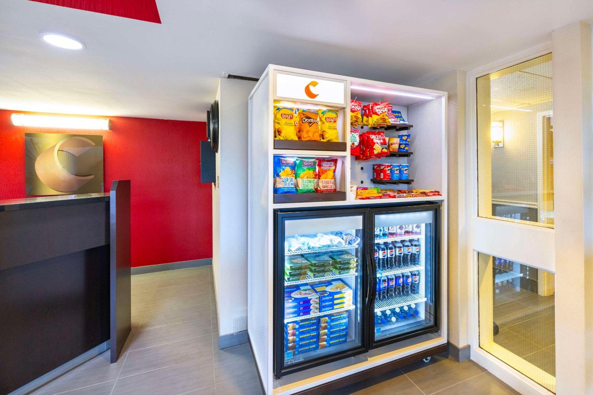 Comfort Inn East Moncton Ngoại thất bức ảnh